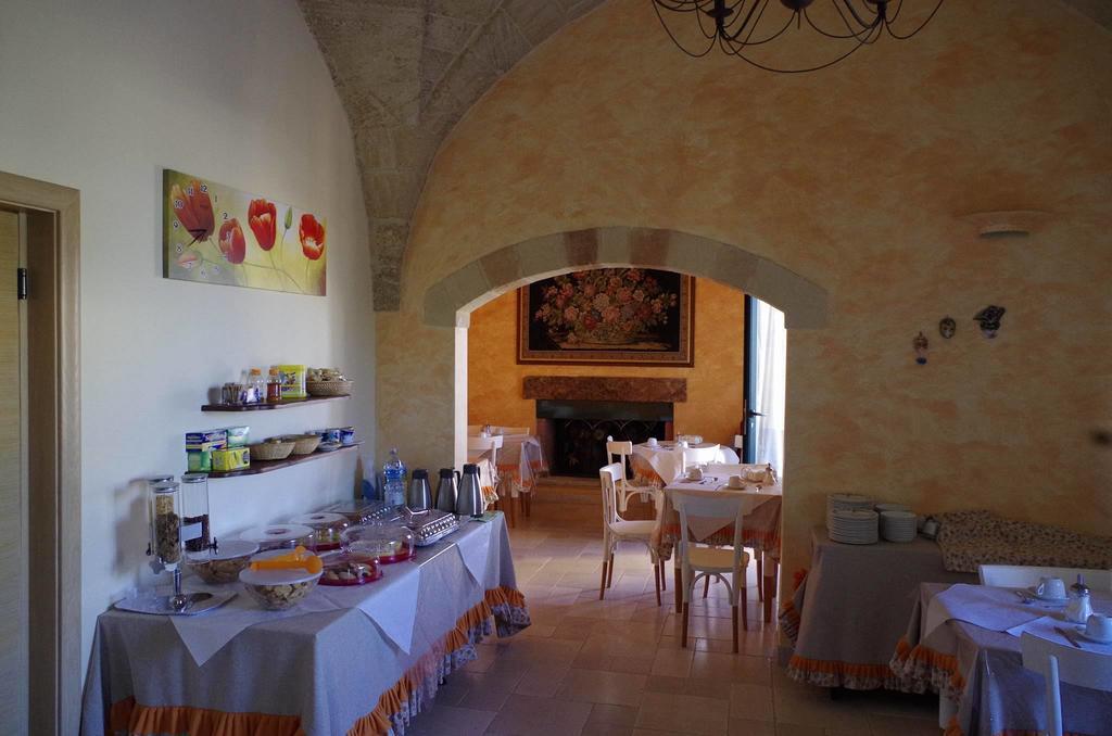 Villa Arneide Bed And Breakfast Torre Lapillo Kültér fotó